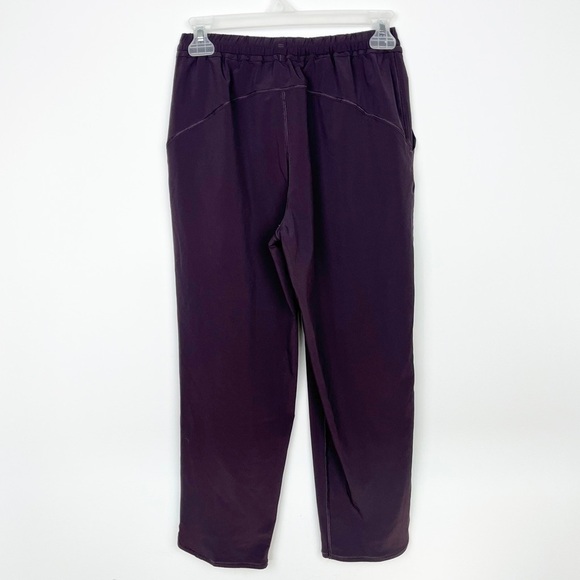Lululemon | Keep  It Classic Crop Size 4 - Picture 7 of 8